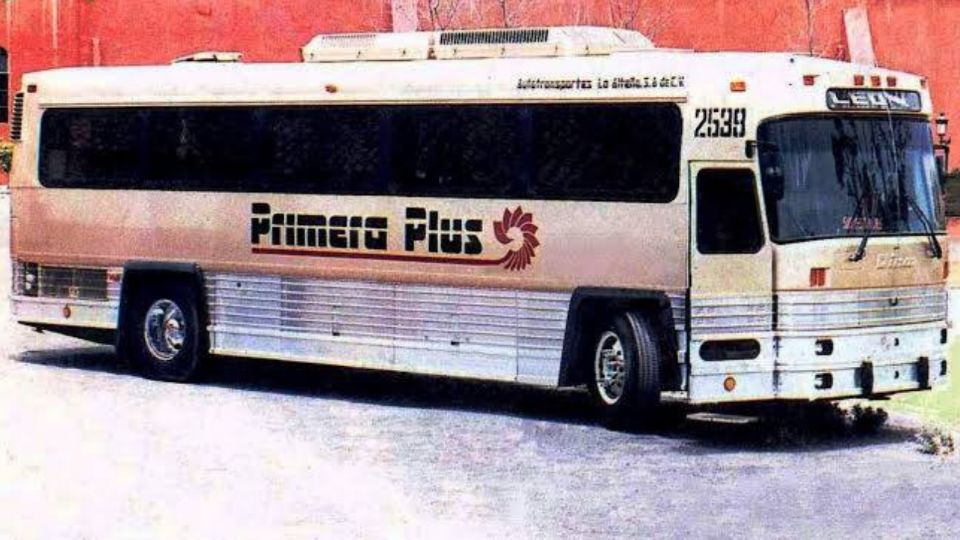 Mercedes-Benz O371 Primera Plus