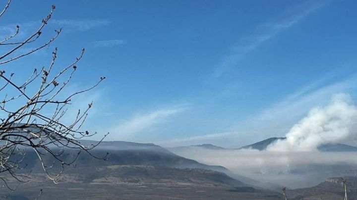 Un megaincendio forestal está acabando con gran parte de la Sierra de Agustinos