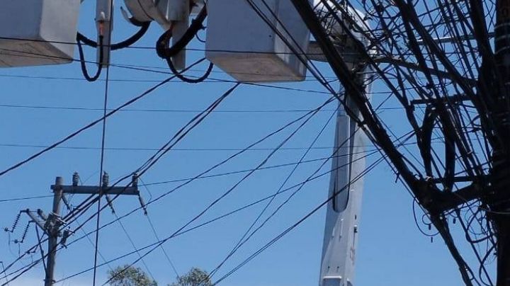 "Variación en el voltaje descompone los aparatos"; vecinos de Atizapán se quejan ante CFE