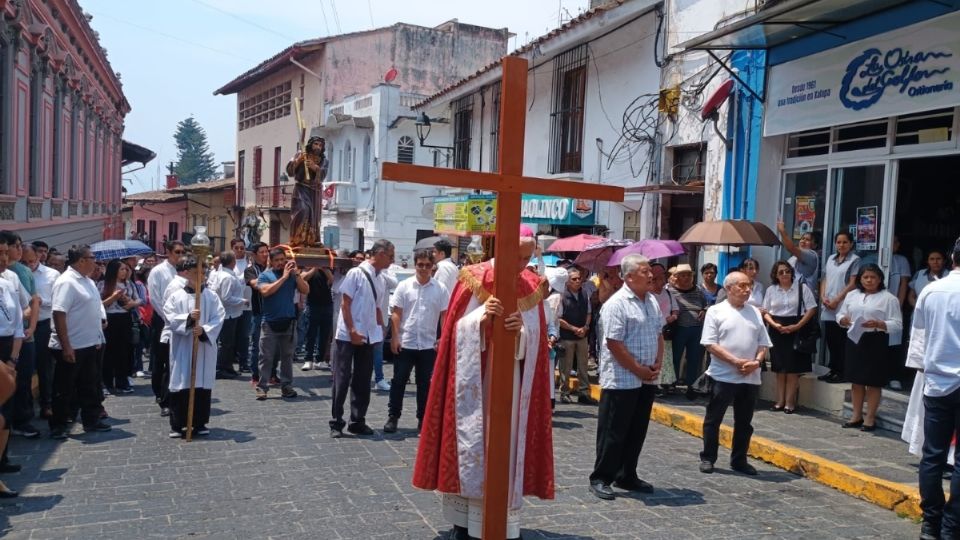 VIDEO: Así fueron los viacrucis en Veracruz durante la Semana Santa 2025