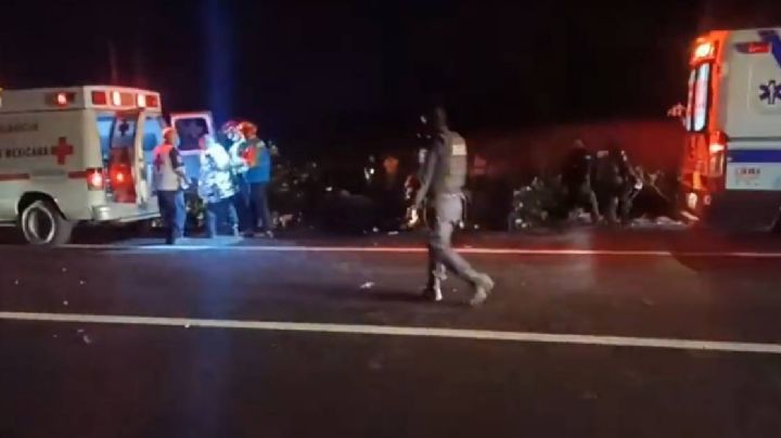 Muere pareja de motociclistas al ser arrollada en la carretera Celaya–Comonfort