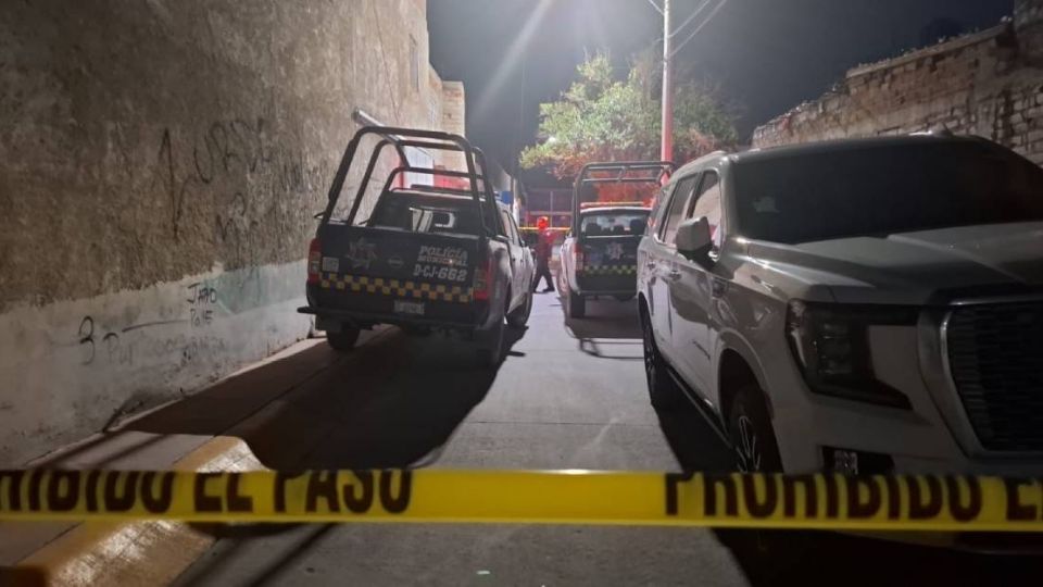 Autoridades de los tres niveles de gobierno implementaron un fuerte operativo en la colonia 10 de Mayo.