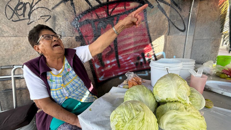 Doña Mica 'La Última Lechuguera de León'
