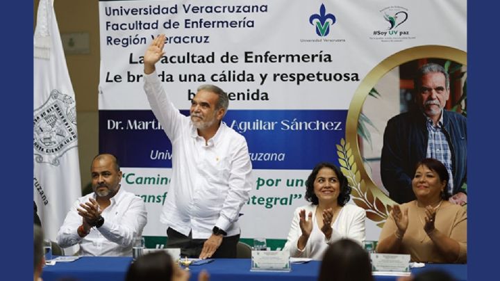 Enfermería, región Veracruz, se fortalece y estrena nuevas aulas