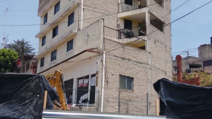 Isabel regresa a la “Torre de Pisa” de Naucalpan