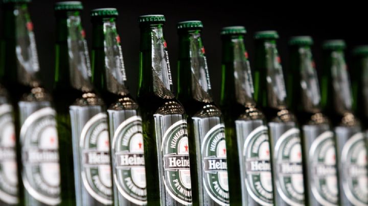 Tomarte una Heineken saldrá más caro por aranceles de Trump: Financial Times