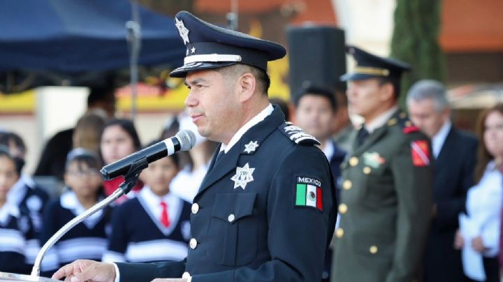 Suspenden a policía que golpeó a manifestante; localizan a la joven Arely, confirma SSPH