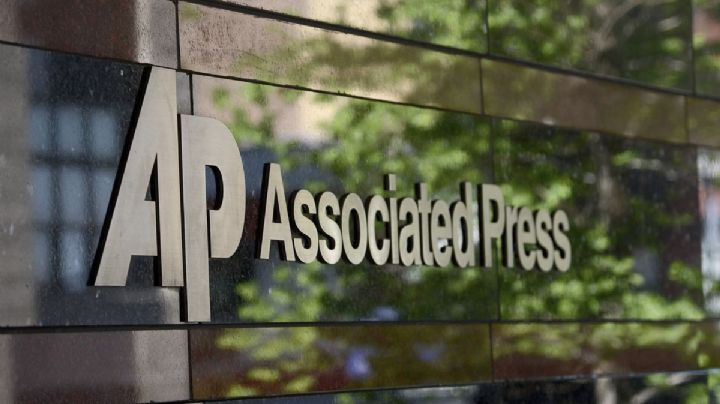 Trump le niega el regreso a AP al Despacho Oval