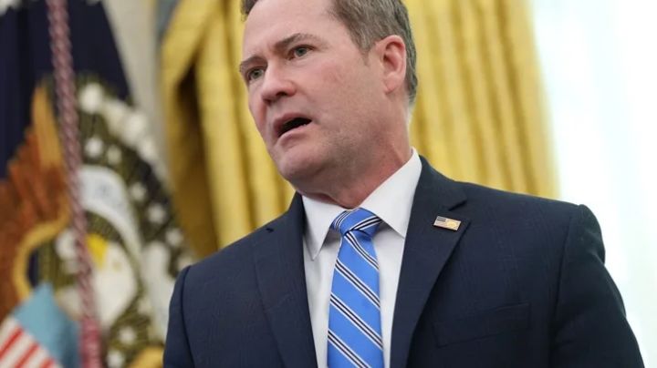 Trump mete a Waltz de embajador de EU ante la ONU tras el caso "Signal"