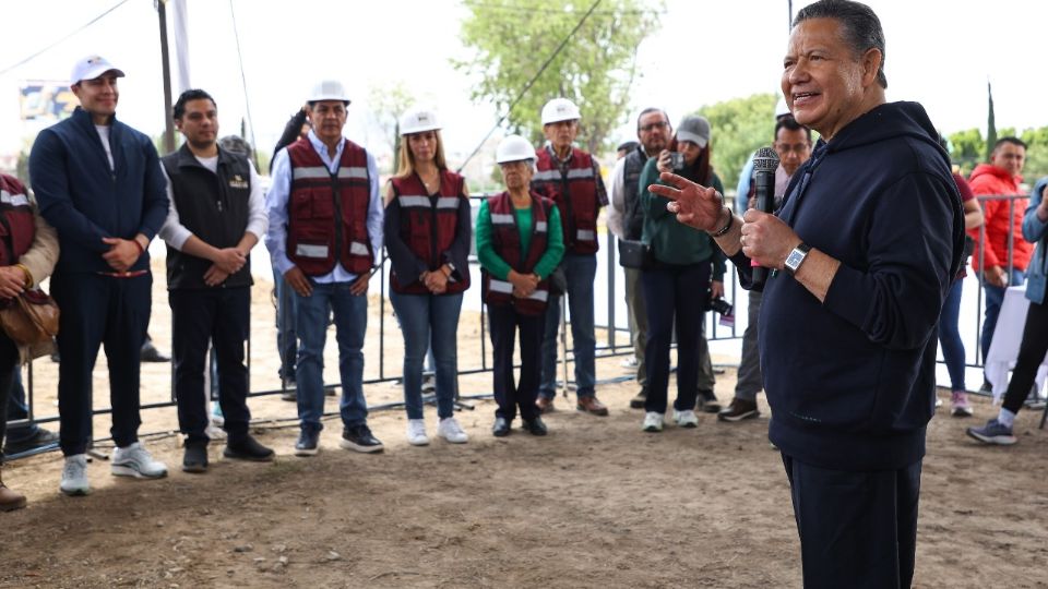 Julio Menchaca anunció 200 millones de pesos para la rehabilitación de calles dañadas