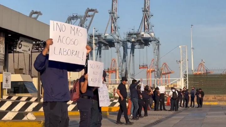 Protesta laboral frena operaciones terrestres en aduana de Manzanillo