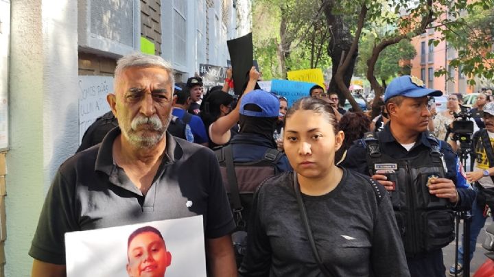 Escuela Ollin Cuauhtémoc usó documentos falsos, denuncian madres de alumnos