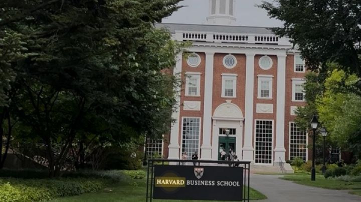 Trump mete otro recorte a Harvard; le quita 450 millones de dólares