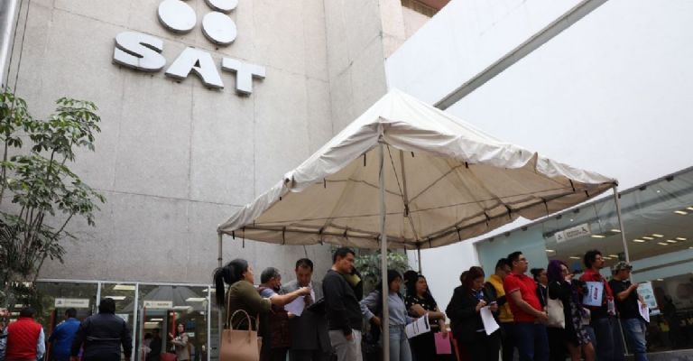 Recaudación de impuestos SAT