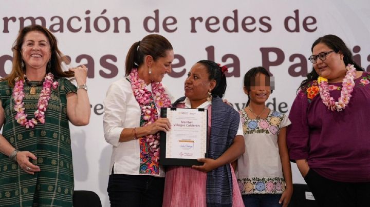 Sheinbaum impulsa redes de solidaridad: nacen las Tejedoras de la Patria