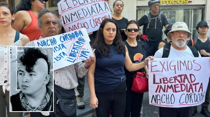 Exigen liberación de detenido en protesta antihomenaje a Fidel Herrera