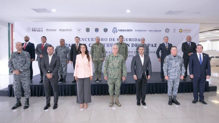 Libia pide apoyo a Harfuch para combatir la extorsión en Guanajuato