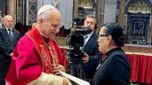 Foto ilustrativa de la nota titulada Papa León XIV envía saludos a Sheinbaum y a México tras entrega de carta: Rosa Icela