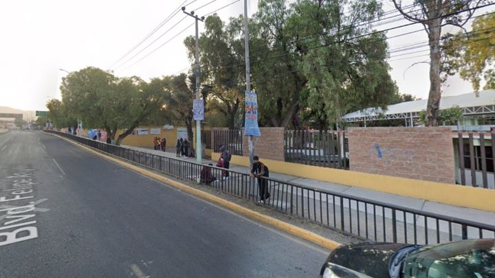 Hallan sin vida a alumno en los baños de una secundaria de Pachuca