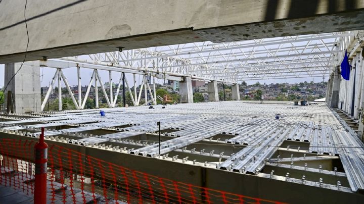 Sheinbaum, Brugada y Delfina recorren obras del tren Insurgente