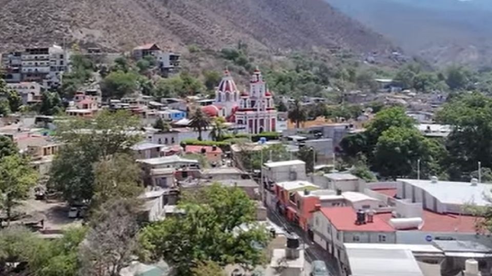 Hasta 38 grados le llegará este día el calor a Xichú.