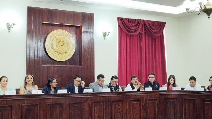 Pachuca avala reforma que permite a jóvenes ser alcaldes desde los 18 años