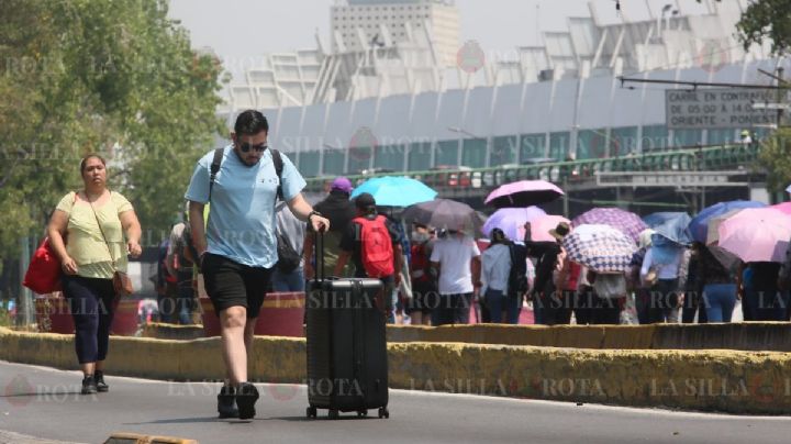 AICM y aerolíneas emiten avisos por manifestación de la CNTE