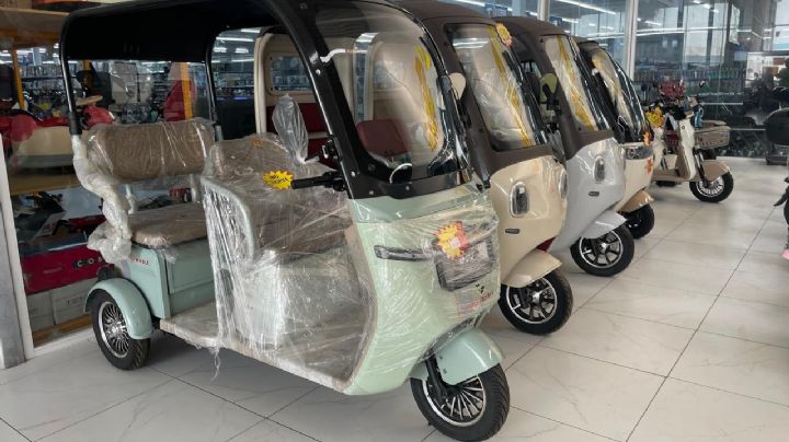 Tiendas chinas en León traen motos de la India a bajo precio