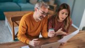 Foto ilustrativa de la nota titulada El SAT va por estos usuarios  BBVA y Banamex