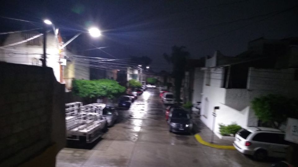 En los primeros minutos de hoy llegó algo de lluvia a León