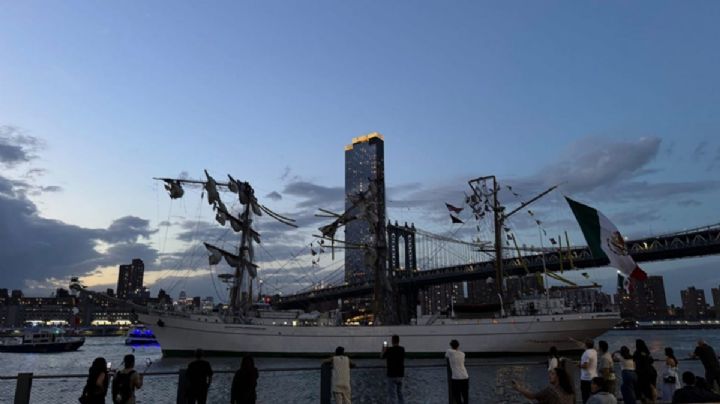 Embajador Ron Johnson manda mensaje de aliento a heridos de buque Cuauhtémoc