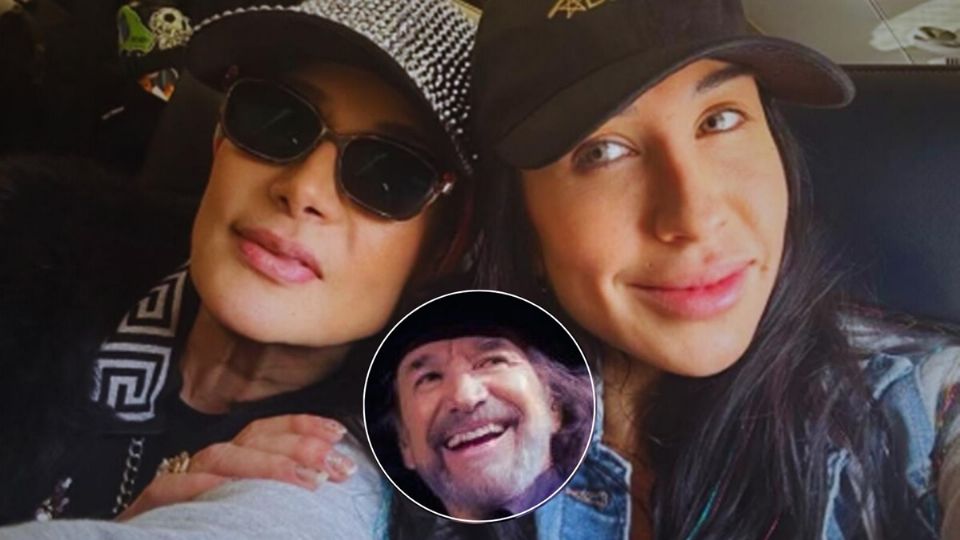 Con su padre, Marco Antonio Solís 'El Buki'