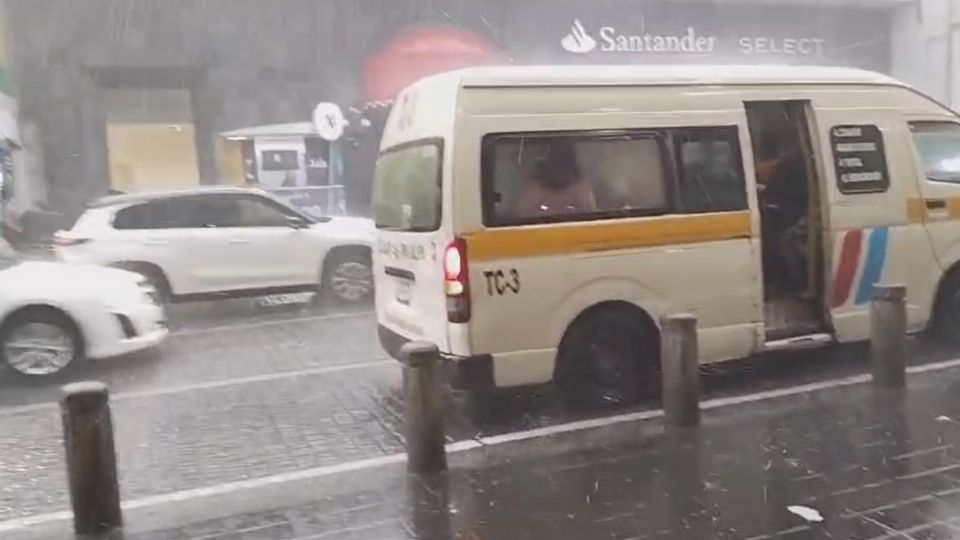 VIDEO: Lluvia y granizo sorprenden en Xalapa este sábado 3 de mayo
