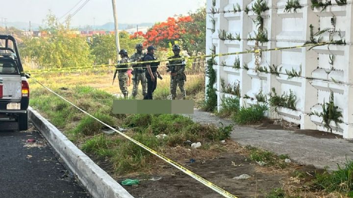 Mujer es hallada sin vida debajo del puente de Colinas de Santa Fe en Veracruz
