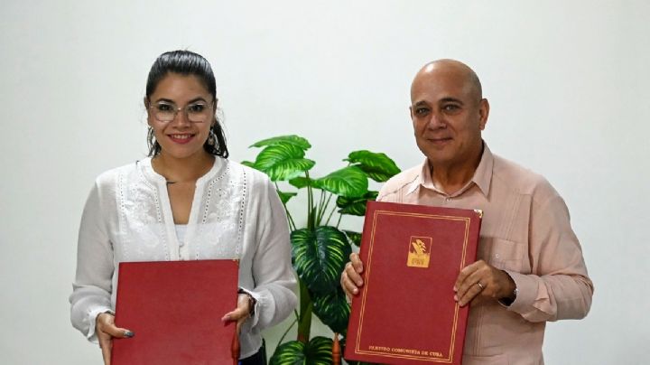Morena firma acuerdo con el Partido Comunista de Cuba