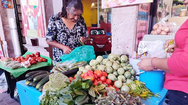 De la milpa al tianguis de Actopan: marchantas como Carmen viven de lo que cultivan