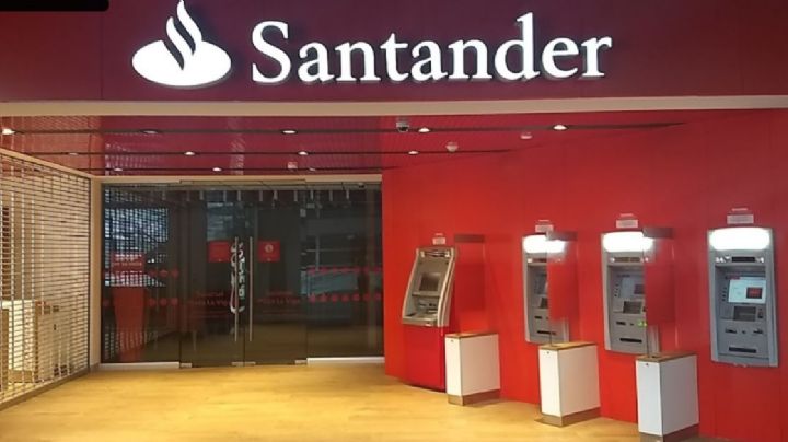 Esta universidad en León tiene un banco dentro sus instalaciones