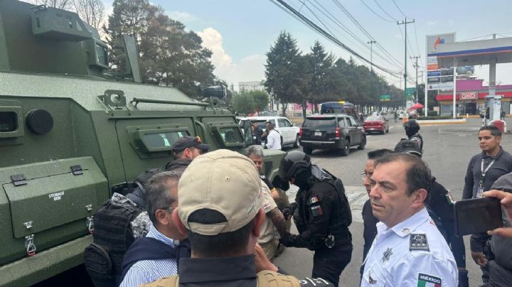 Policía de Toluca detiene dos unidades blindadas de Sedena