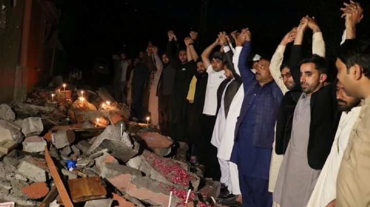 Van 82 muertos en escalada del conflicto entre India y Pakistán