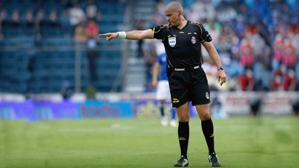 Francisco Chacón dejó el arbitraje profesional luego de 15 años.