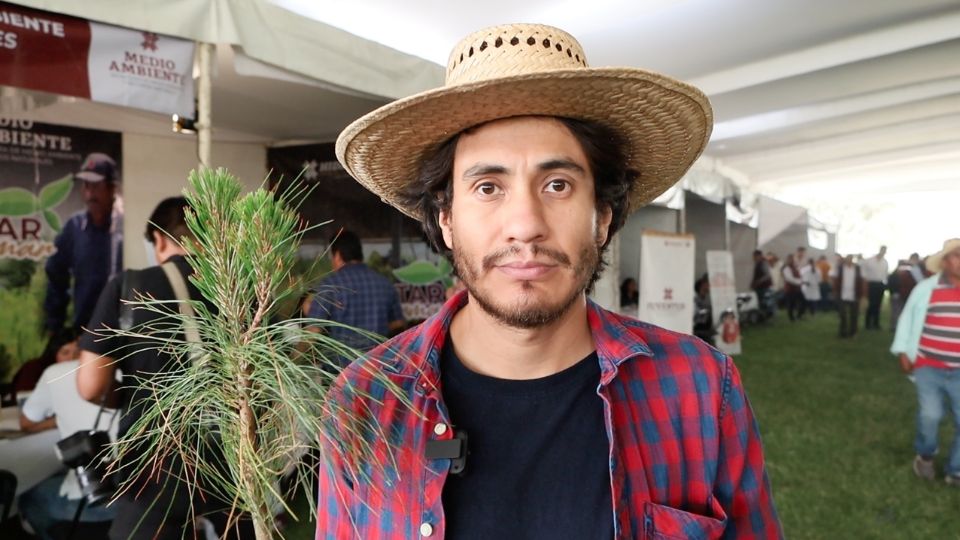 Benito Beltrán García, agricultor de la ranchería Encinillas, acudió a las Rutas de la Transformación para realizar trámites vehiculares