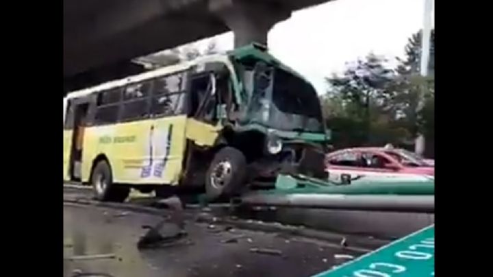 Choque de camión en Periférico, al menos 17 pasajeros resultaron heridos