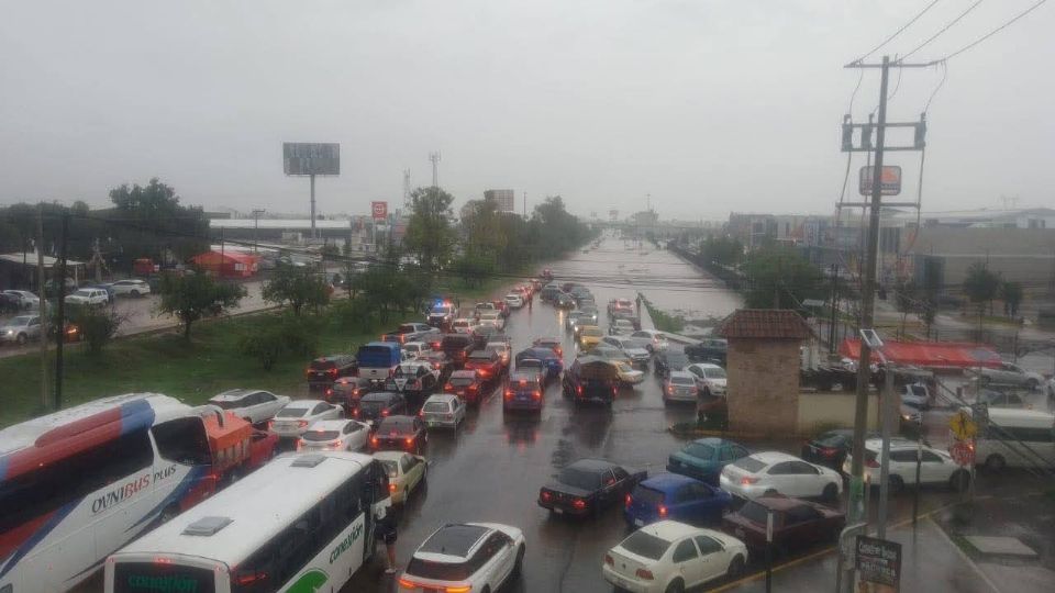 Se registra tráfico en varios puntos de la zona sur de Pachuca