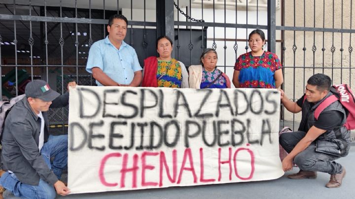 Familias desplazadas por violencia en Chenalhó claman al gobernador por un lugar seguro