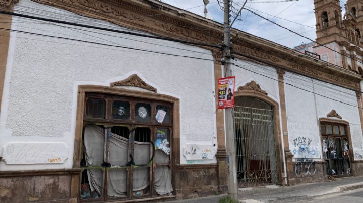 La sede de la Profeco un viejo edificio fantasmal, vandalizado y saqueado