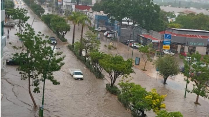 Aguacero y sismo sorprenden a Tuxtla Gutiérrez