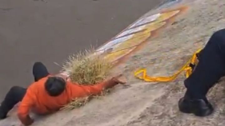 Hombre agarrado de unas ramas intentaba salvar su vida en el Malecón del Río en León  |VIDEO