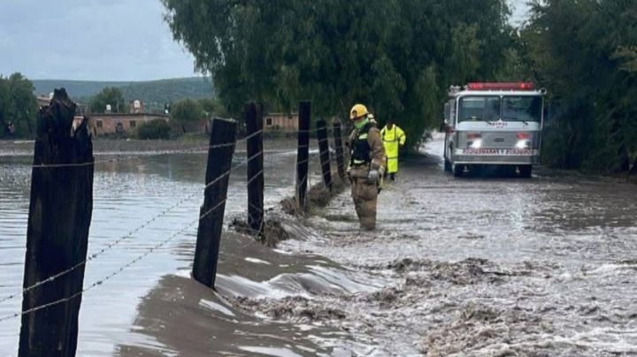 Se desbordan ríos en San Miguel de Allende y se inundan varias comunidades