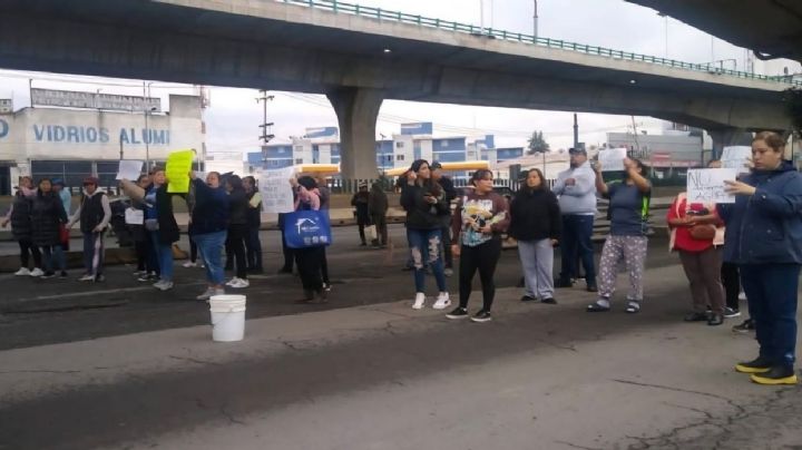 Por falta de agua bloquearon 3 horas  Periférico Norte