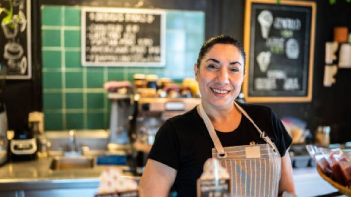 Ingresos del comercio se debilitan: caen 5.6% al por mayor y 2.0% al por menor, revela el Inegi